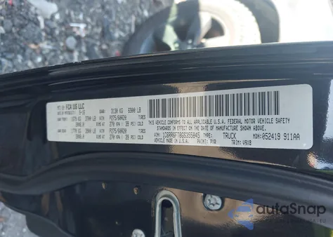 2016 Ram 1500 Express z USA, uszkodzony, nr VIN 1C6RR6FT8GS355845